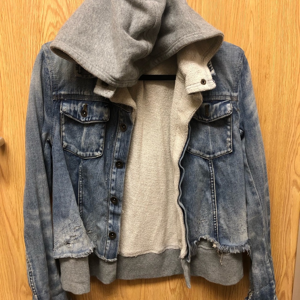 Distressed Denim jacket with hood